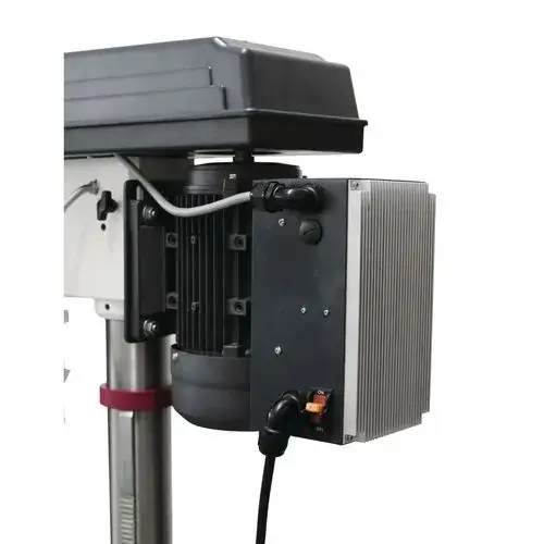 Masina de gaurit cu coloana Optimum OptiDrill D 33 Pro Vario - vedere laterala Masina de gaurit cu coloana Optimum OptiDrill D 33 Pro Vario - vedere laterala