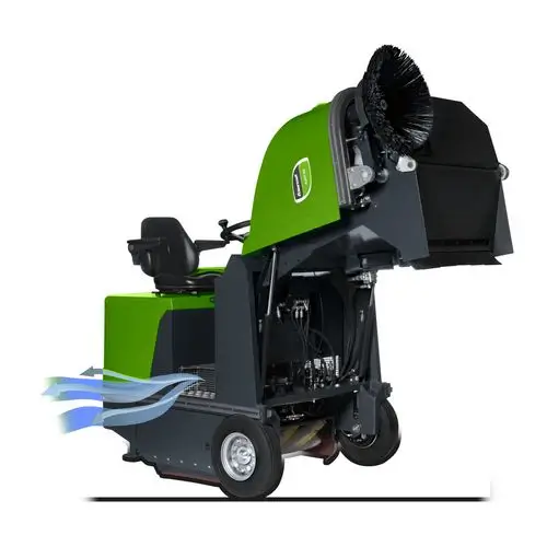 Masina maturat industriala tractiune AUKM Masina de maturat industriala cu tractiune AUKM