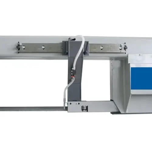 Fierastrau cu banda semi-automat BMBS 360 x 500 HA-DG METALLKRAFT Fierastrau cu banda semi-automat BMBS 360 x 500 HA-DG METALLKRAFT Frecventa 50 Hz