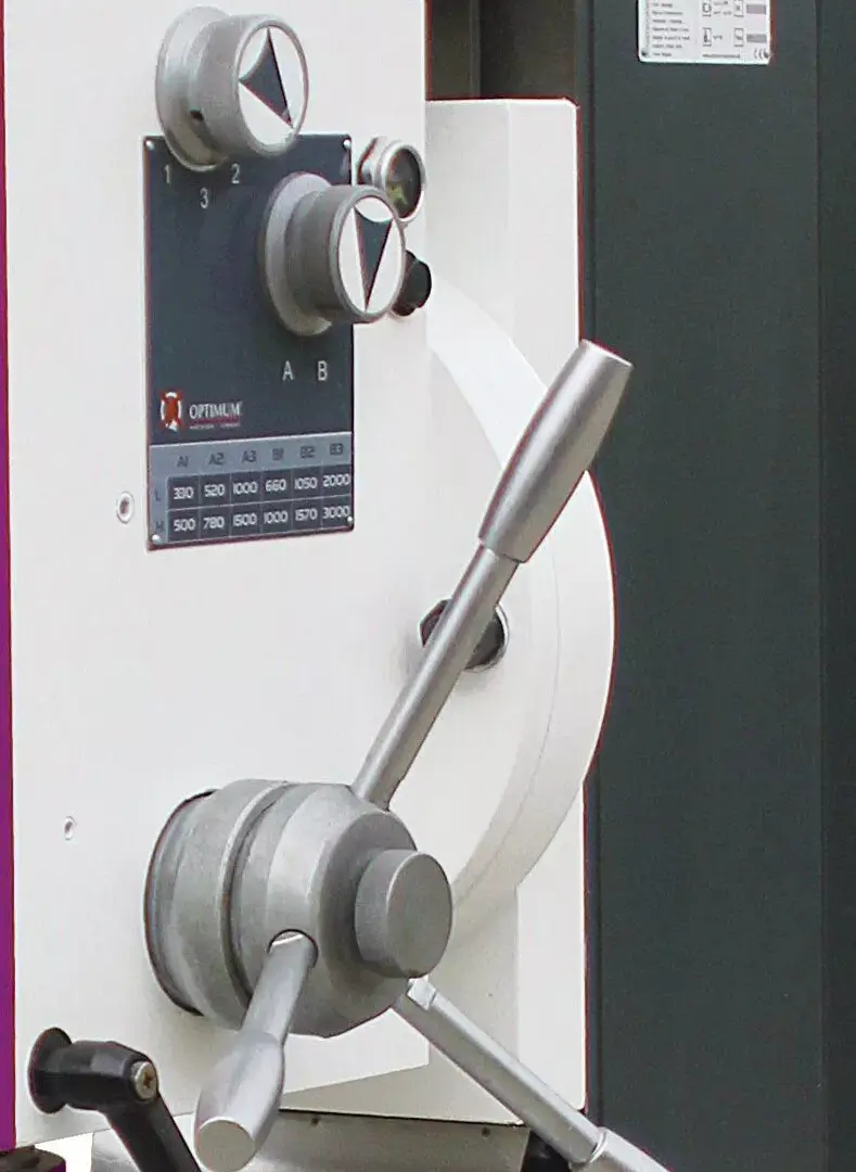 Masina frezat metal banc MH 50V 2 Masina de frezat metal de banc MH 50V 2